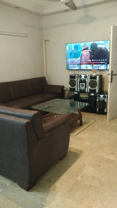 Renovated  1800 Square Feet Flat In Civil Lines For sale