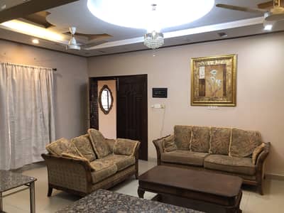 1 Kanal Fully Furnished Lower Lock Upper Portion In DHA Phase 4 Near Gold Crest Mall