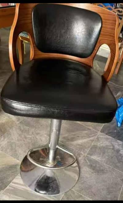 few used office chair  for sale 13000