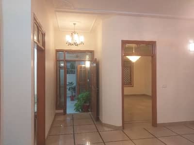 240 Square Yards Upper Portion In Gulistan-e-Jauhar For rent