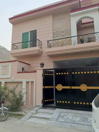 5 MARLA UPPER PORTION LIKE NEW