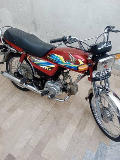 Honda CD 70 2021 Modal intique pees