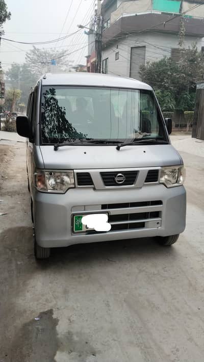 Nissan Clipper 2013/2019 in original condition