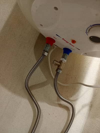 national electric Geyser   32 ltr