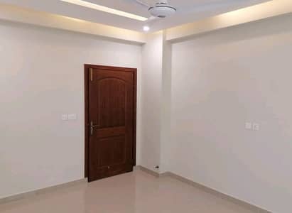 A Flat Of 13 Marla In Lahore