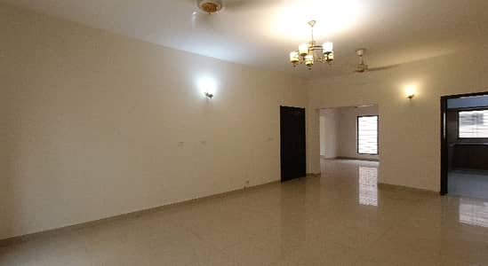 A House Of 15 Marla In Askari 10 - Sector S