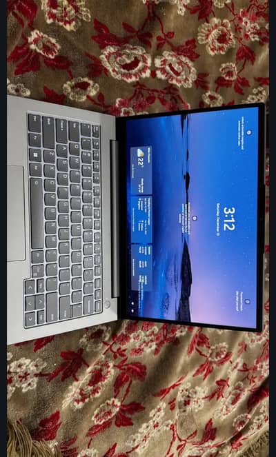 Lenovo ThinkBook i7 13 gen 8/512