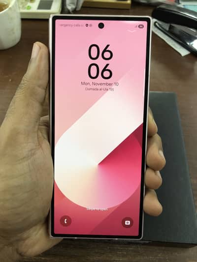 Samsung ZFold 6 with Box
