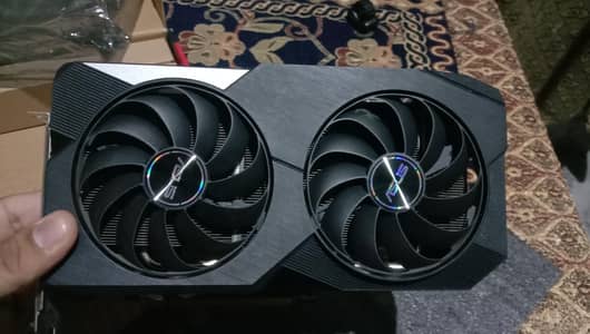 new Asus dual amd Radeon  Rx 6600 8gb ddR6