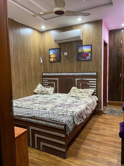 350 Sqft 3rd Floor 1 Bed Living Area Fully Furnished Flat For Sale In Johar Town Phase 2