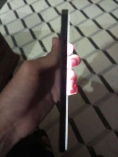 iPhone 13 pro max 256 bypass