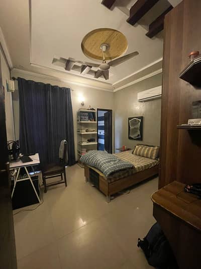 5 MARLA BEAUTIFULL HOUSE FOR SALE AT THE PRIME LOCATION OF JOHAR TOWN LAHORE