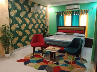 Studio phr day Sort Time available