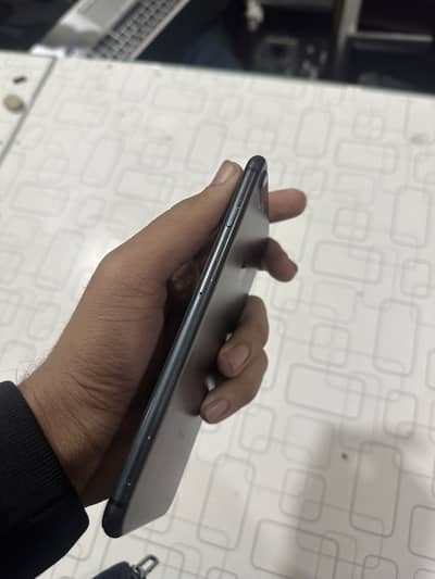 iPhone 7puls 256gb PTA Approve