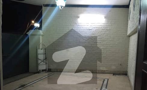 3 Bed Attach Bathroom TV Lough Drawingroom Kitchen Storeroom Beautiful Location Parking Gated Society For Silent Office Family