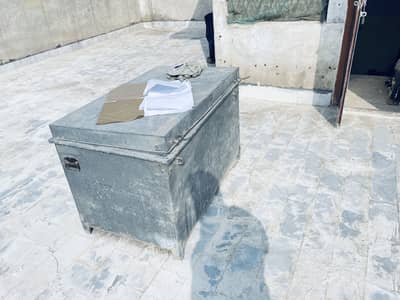 Two sandooq for sale