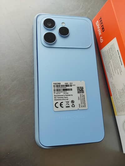 tecno spark 40