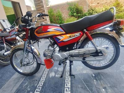 HONDA CD 70