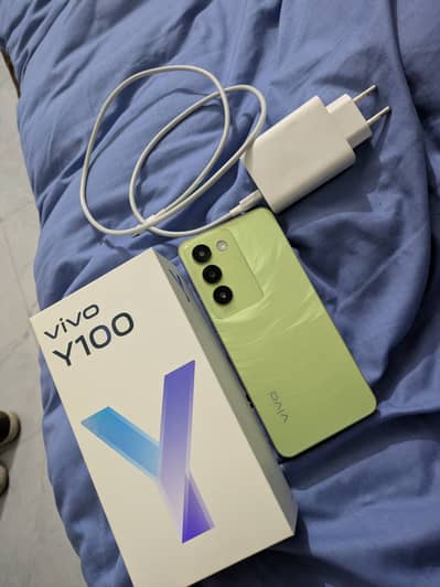 Vivo Y100