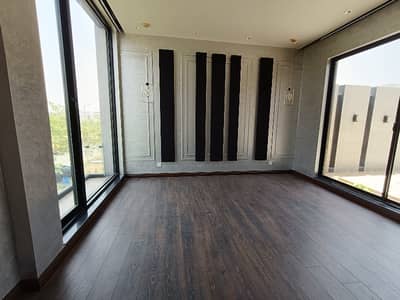 Beautifully Located Top Line House By Owner