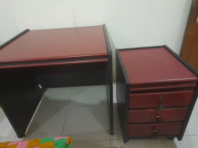 Office Table with side draws