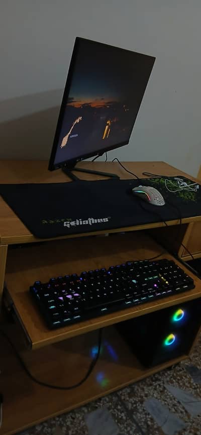 Gaming PC – Ryzen 5 7600 + RTX 3070 Ti + 32GB DDR5 + 165Hz Monitor