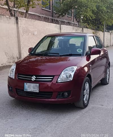 Suzuki Swift DLX 2012 (03322655565)