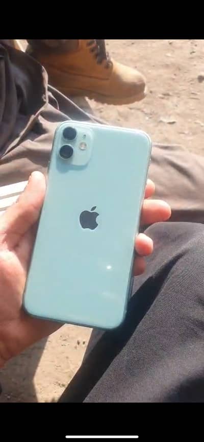 Apple iPhone 11
