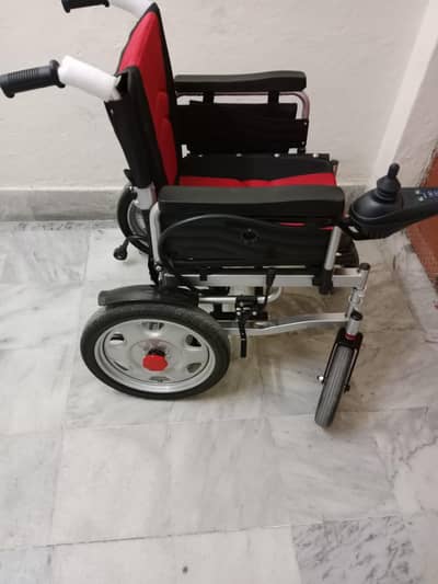 Electric wheelchair