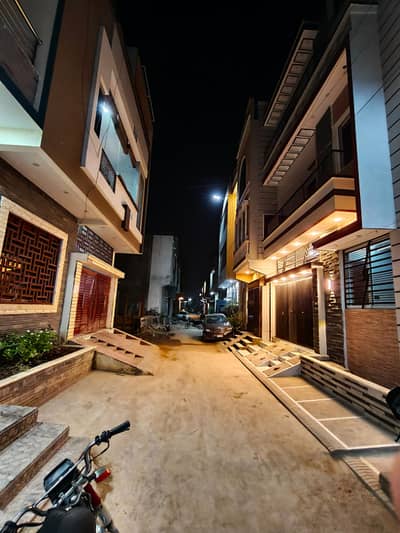 120 Sq Yard Transfer Plot in Block 1 SAADI GARDEN