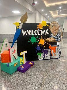 school kr lie kaam wali kii zaroor ha urgent