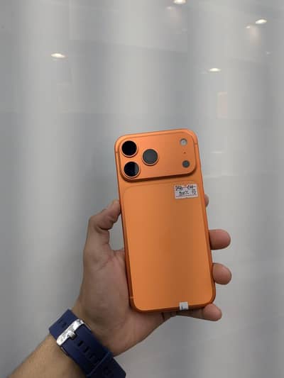 17PRO MAX 256GB FU CH/A WITH BOX