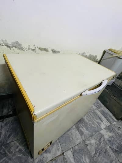 waves deep freezer (03236993684)