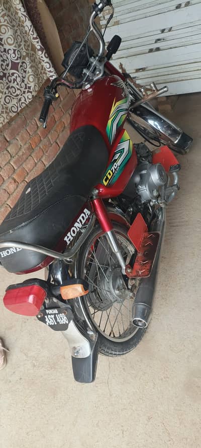 Honda 70 full original  final price all ok kagzat