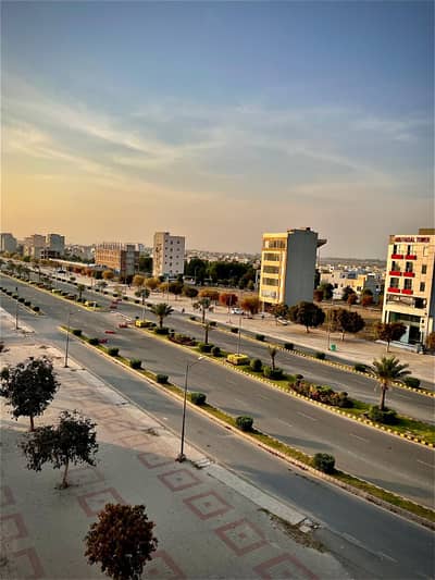 5 Marla Commercial plot for Sale In New Lahore city ph2 150ft Road