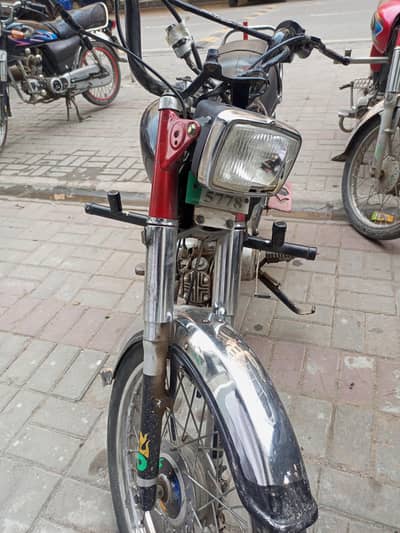 2014 model road Prince Rawalpindi number bike bilkul okay hai