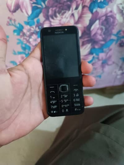 Nokia 230 all ok only mobile I'd card ki copy Mel jay gi sath