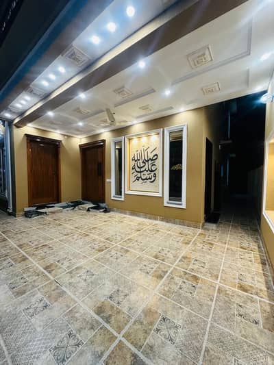 FULL HOUSE FOR RENT IN MILITARY ACCOUNTS SOCIETY COLLEGE ROAD LHR