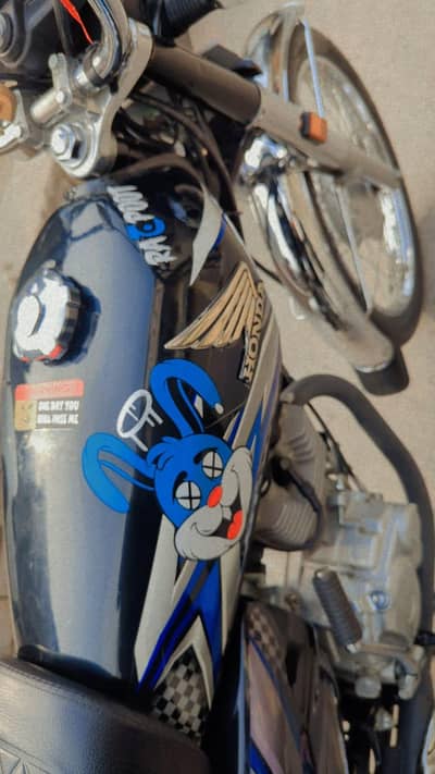 Honda 125 Black Color Mind Condition 2025 Model Urgent Sale