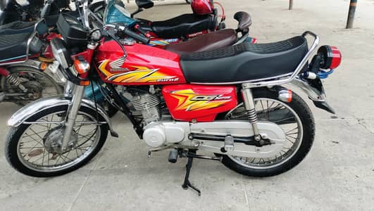 Honda 125 good condition bike