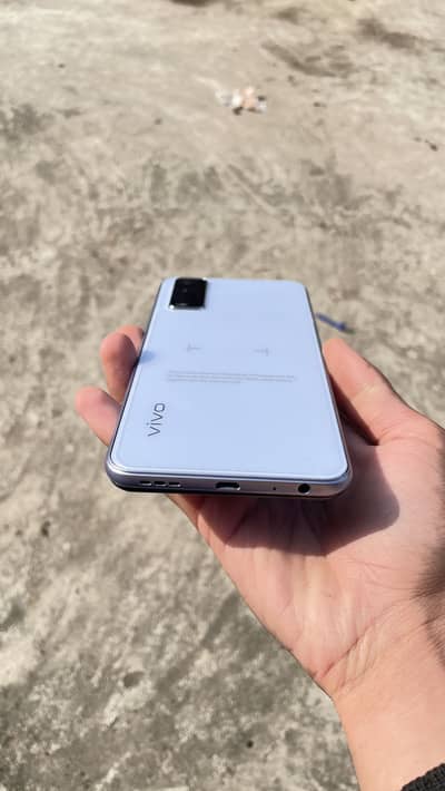 Vivo y20s 8/256 gb