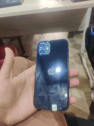 iphone 12.64gb   All okie phone