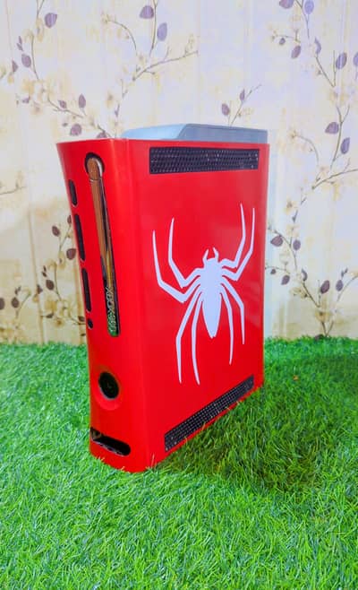 Xbox 360 Console With 1 Wireless and 1 wired Controller