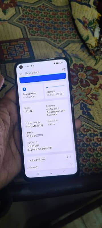 One plus 9. New condition 12GB 256GB Dual sim approved fresh seald