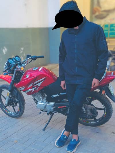 Urgent Sale Yamha YBR 17 Model 260,000