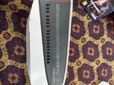 PS5 Slim 1TB with Controller 10/10