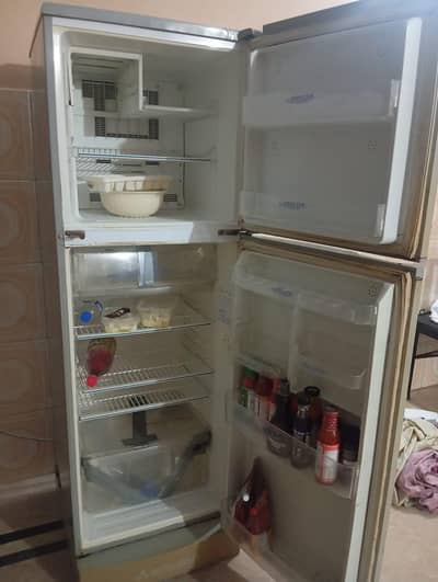 Mitsubishi refrigerator