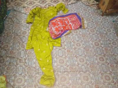 beautiful mehndi dress by "#(habiba) #"