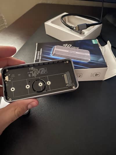 Amaze Thunderbolt 4 NVMe SSD Enclosure