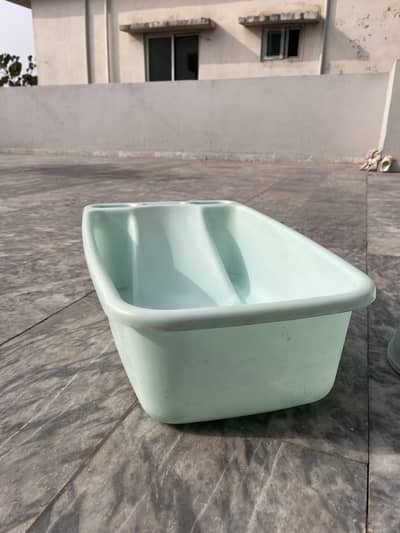 Bathing tub for infants